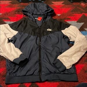 Nike Men's Black and Gray Jacket